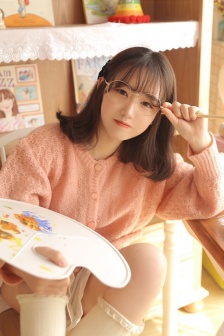 上楼梯越来越深